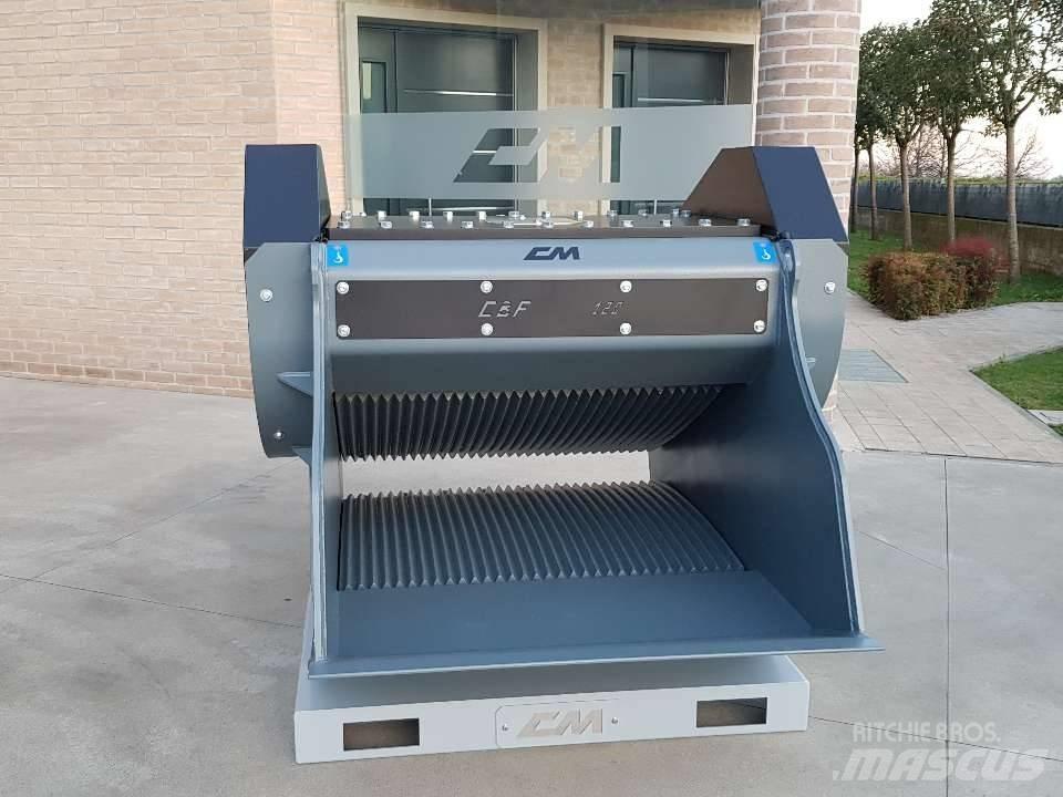 CM CBF 120 Smulkinimo kaušai