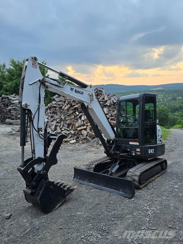 Bobcat E42 Mini ekskavatoriai < 7 t