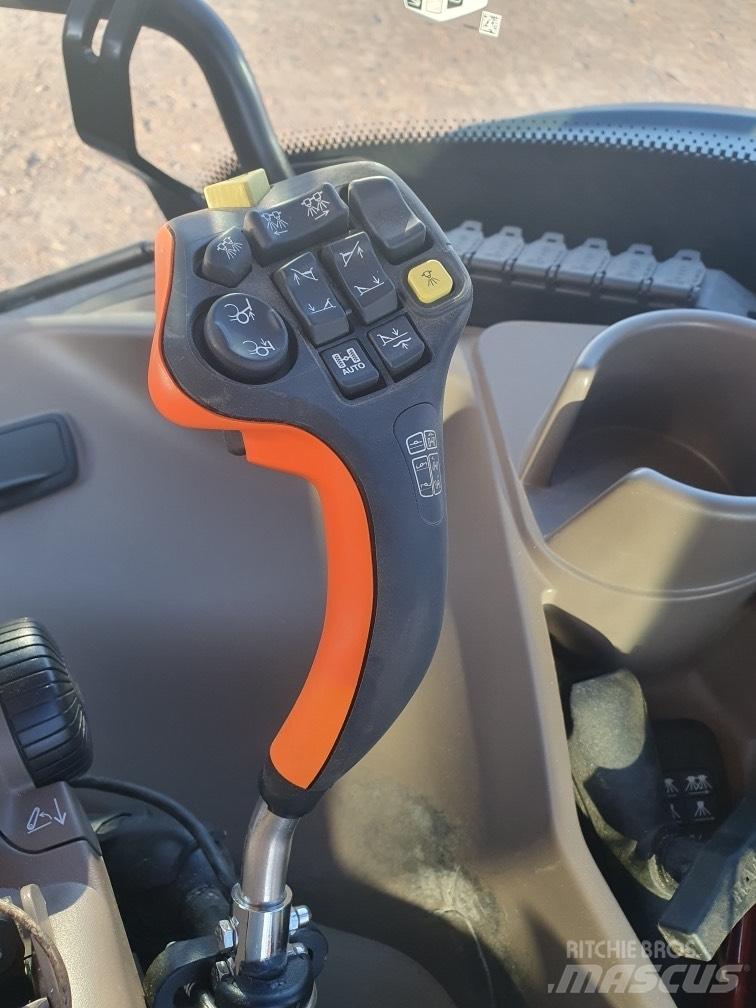 John Deere R975 i Prikabinami purkštuvai