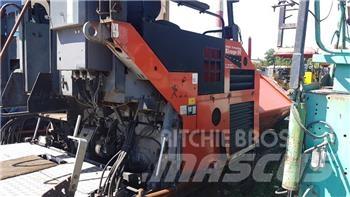 ABG Titan 7820 Asfalto klotuvai