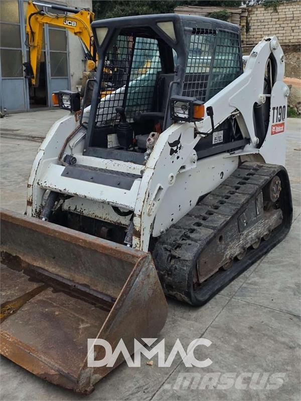Bobcat T190 Krautuvai su šoniniu pasukimu