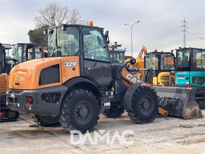 CASE 321F Naudoti ratiniai krautuvai