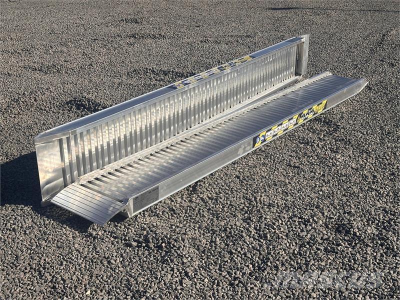  DAMAC RA.100X30 Statyba - Kita