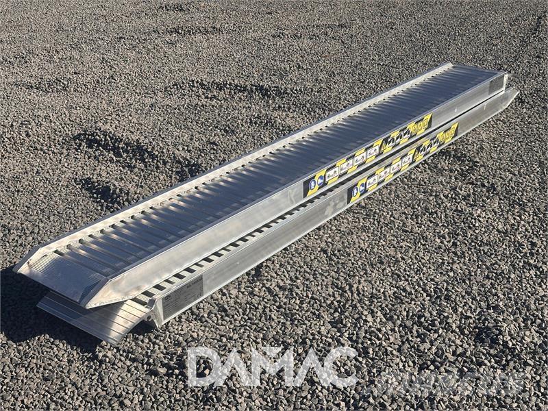 DAMAC RA.100X30 Statyba - Kita