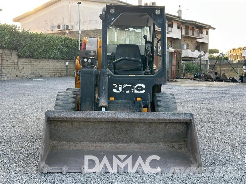 JCB 225 Krautuvai su šoniniu pasukimu