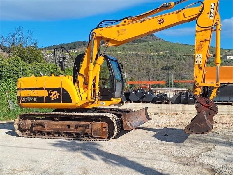 JCB JS130 Vikšriniai ekskavatoriai
