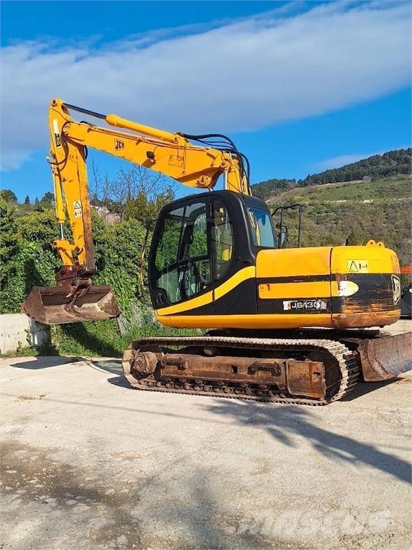 JCB JS130 Vikšriniai ekskavatoriai