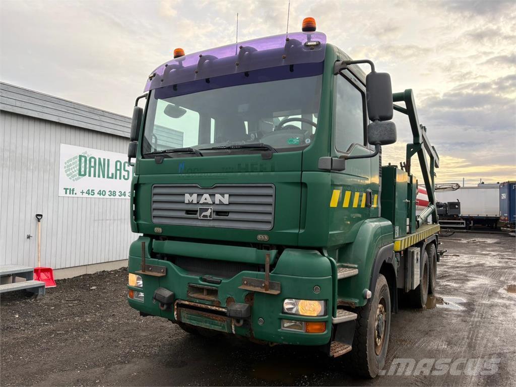 MAN 26.430 6X6 Pagalbos kelyje automobiliai