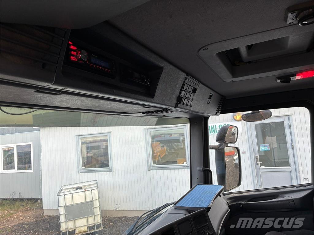 Scania P94-230 Priekabos su tentu