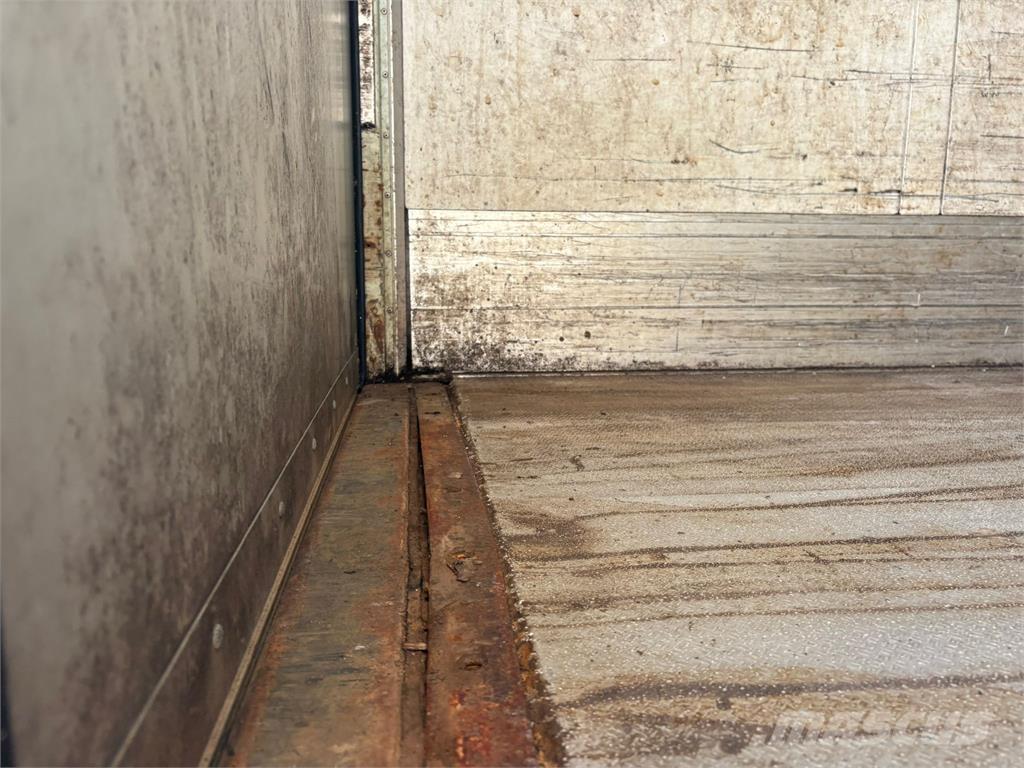 Schmitz 3aks Dengtos puspriekabės