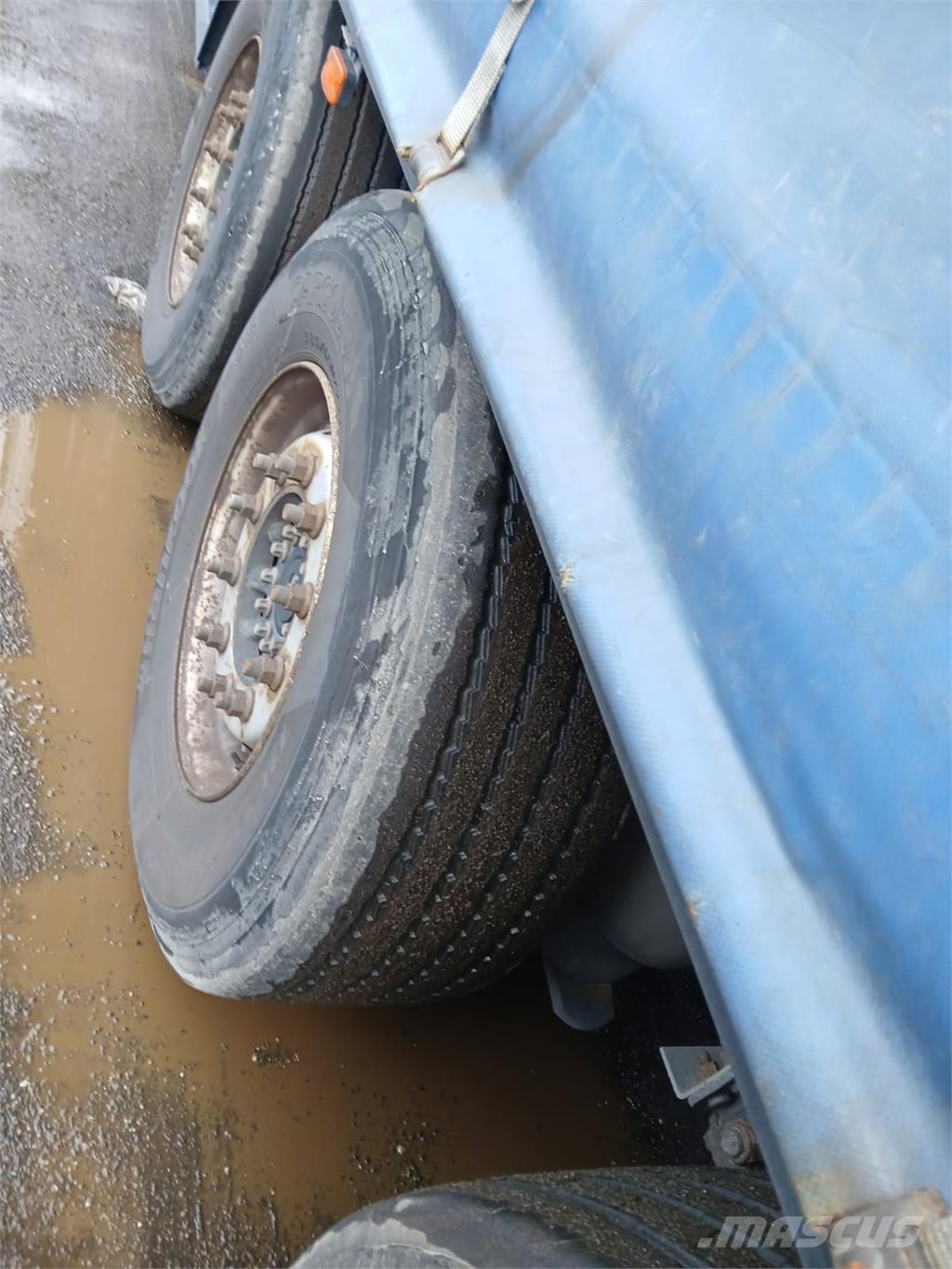 Schmitz 3aks Tentinės puspriekabės