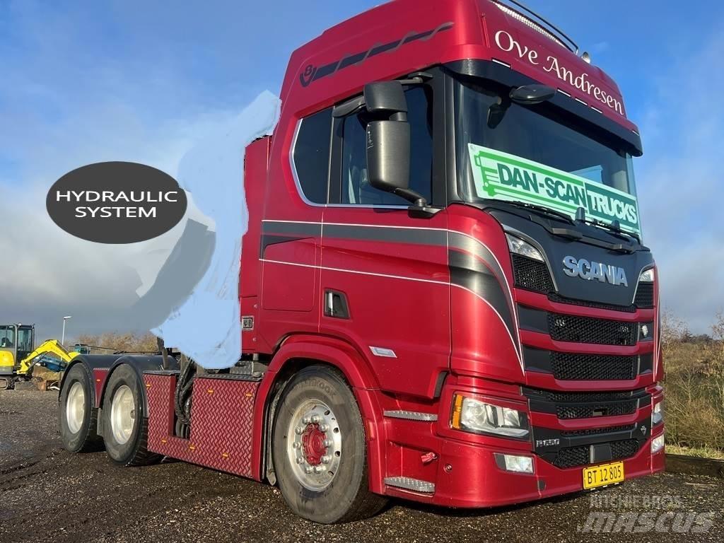 Scania R650 6x4 Naudoti vilkikai