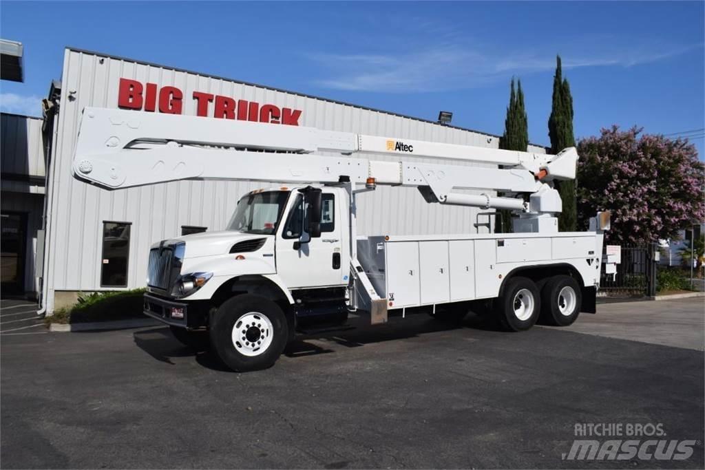 Altec A77T Ant vilkikų montuojamos kėlimo platformos
