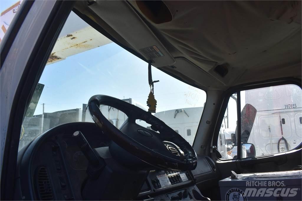 Altec AA55 Ant vilkikų montuojamos kėlimo platformos