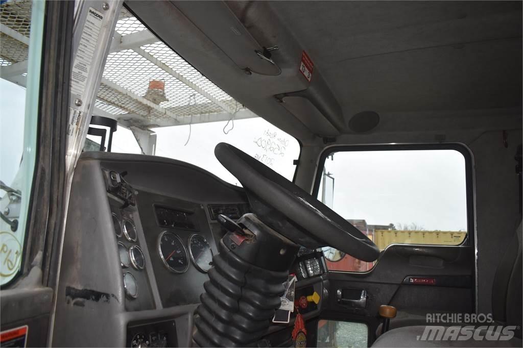 Altec AA755 Ant vilkikų montuojamos kėlimo platformos