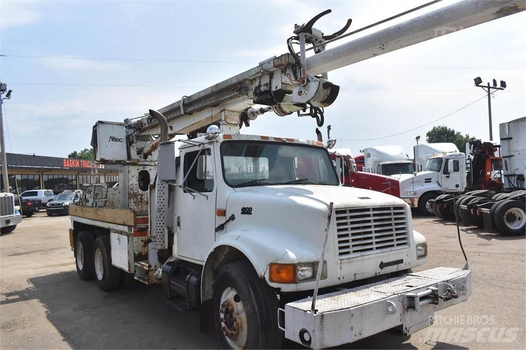 Altec D1090TR Mobilūs gręžimo bokštiniai sunkvežimiai
