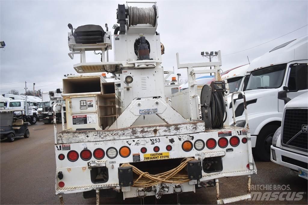 Altec D2045TR Mobilūs gręžimo bokštiniai sunkvežimiai