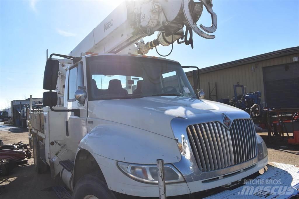 Altec D2045TR Mobilūs gręžimo bokštiniai sunkvežimiai
