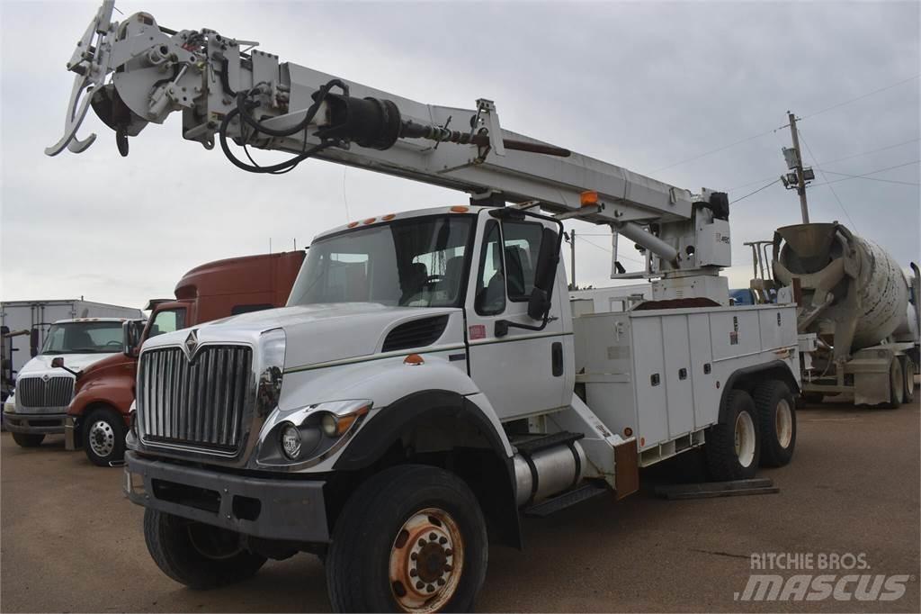 Altec D3060ATR Mobilūs gręžimo bokštiniai sunkvežimiai