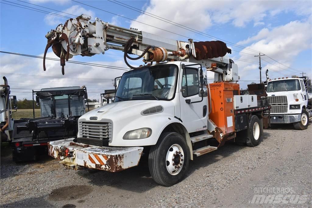 Altec D945B Mobilūs gręžimo bokštiniai sunkvežimiai