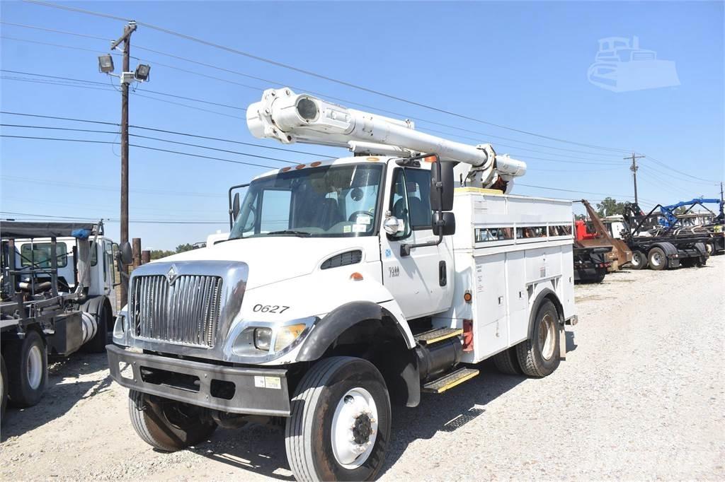 Altec L36A Ant vilkikų montuojamos kėlimo platformos