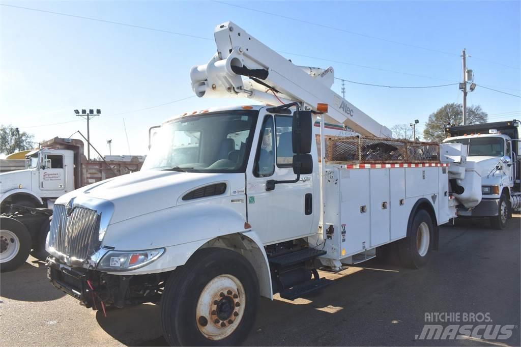 Altec TA41M Ant vilkikų montuojamos kėlimo platformos