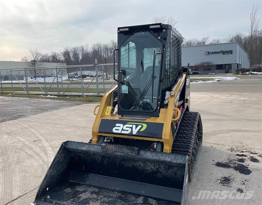 ASV POSI-TRACK RT50 Krautuvai su šoniniu pasukimu