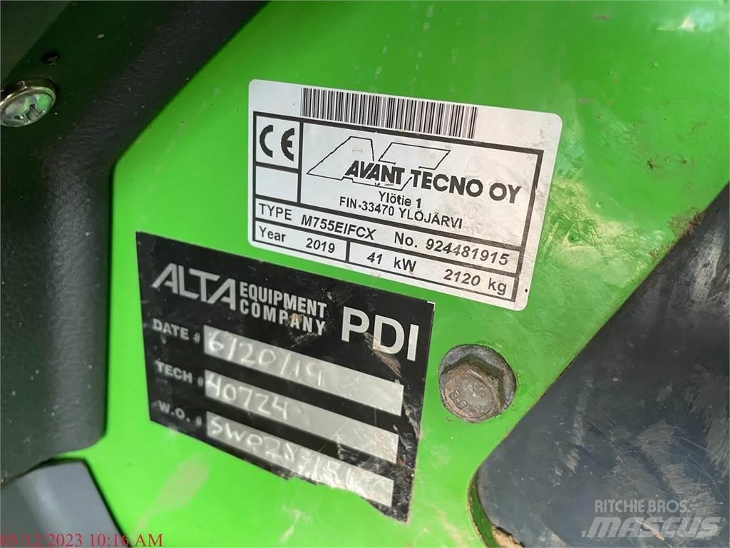 Avant 755I Naudoti ratiniai krautuvai