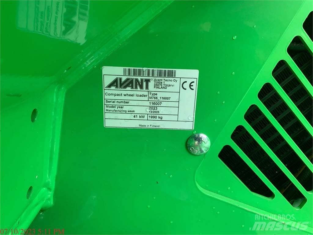 Avant 755I Naudoti ratiniai krautuvai