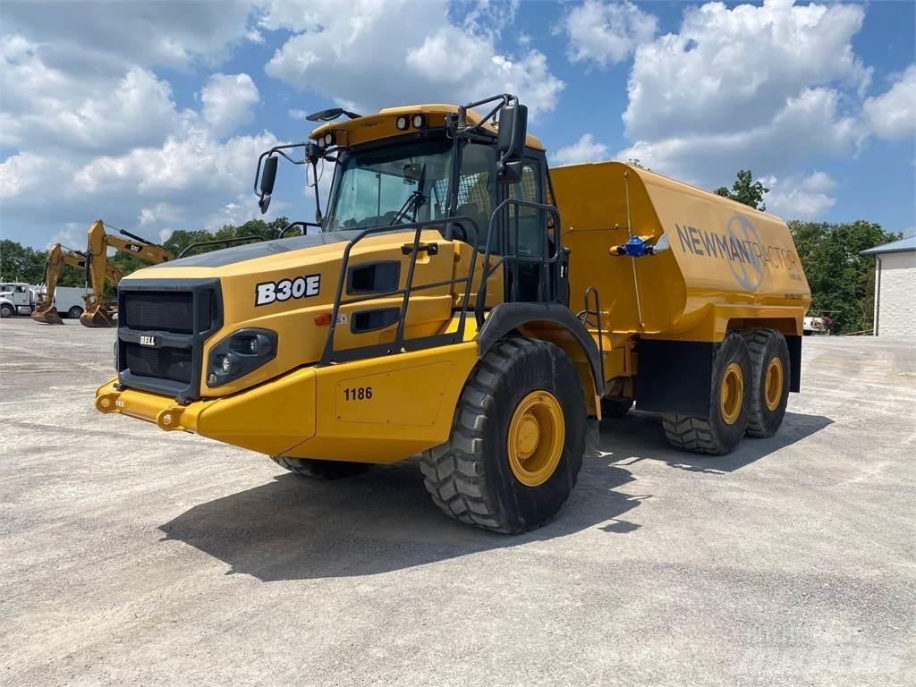 Bell B30E Vandens sunkvežimiai
