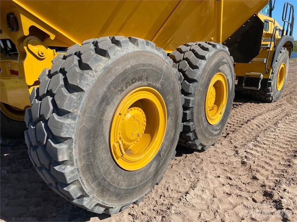 Bell B30E Karjeriniai savivarčiai
