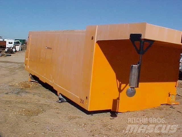 Benson 24 FT Savivarčių priekabų vilkikai