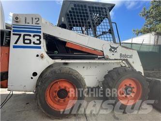 Bobcat 763H Krautuvai su šoniniu pasukimu