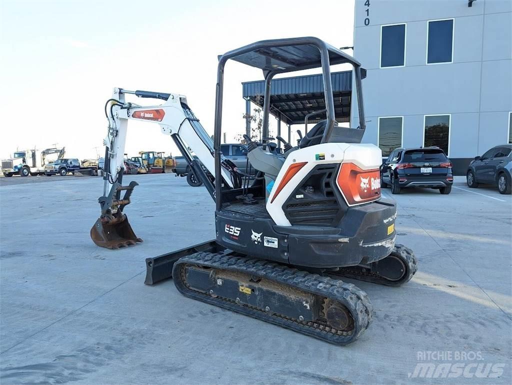 Bobcat E35R2 Mini ekskavatoriai < 7 t