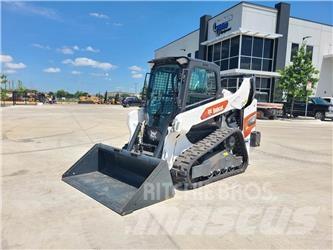 Bobcat T66 Krautuvai su šoniniu pasukimu