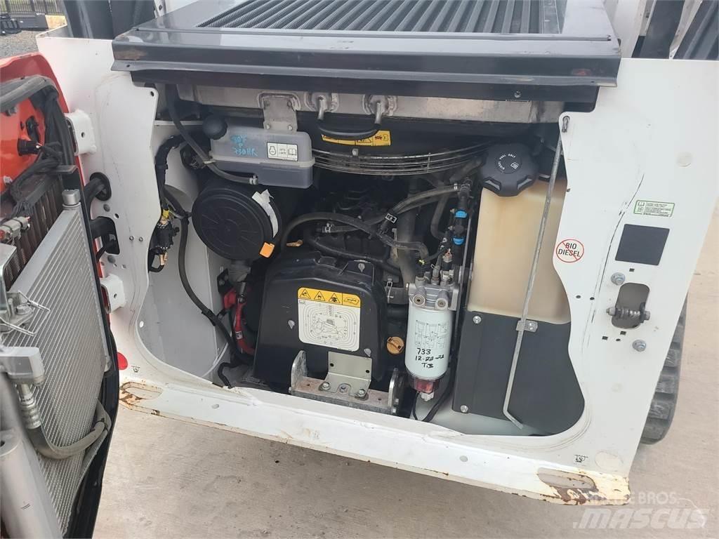 Bobcat T76 Krautuvai su šoniniu pasukimu