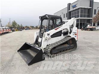 Bobcat T770 Krautuvai su šoniniu pasukimu