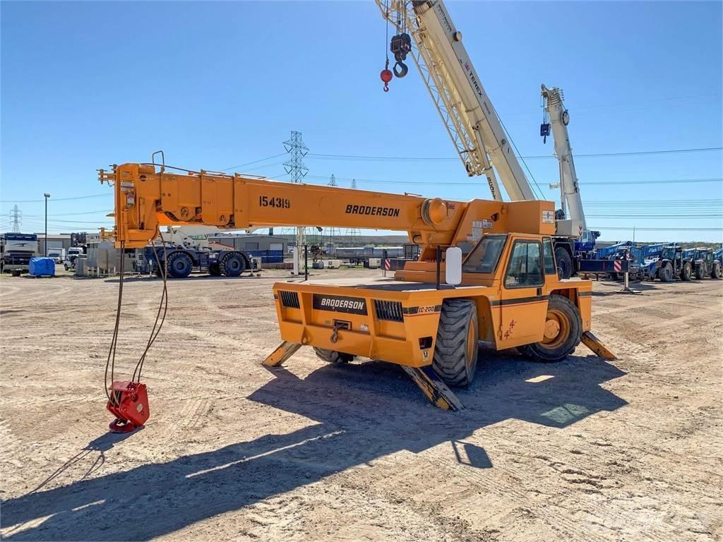 Broderson IC200 Neapdoroto reljefo kranai
