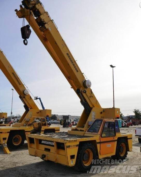 Broderson IC200 Neapdoroto reljefo kranai