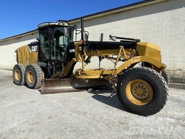 CAT 120M2 Greideriai