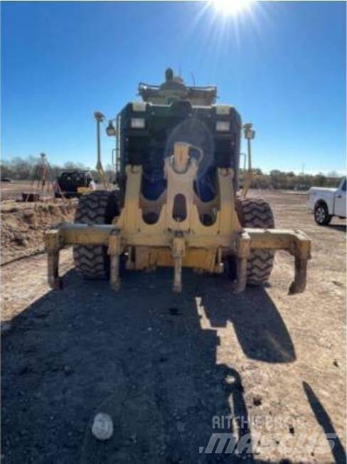 CAT 140M2 Greideriai
