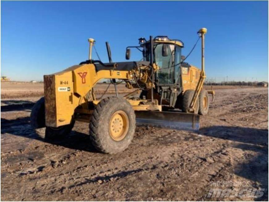 CAT 140M2 Greideriai