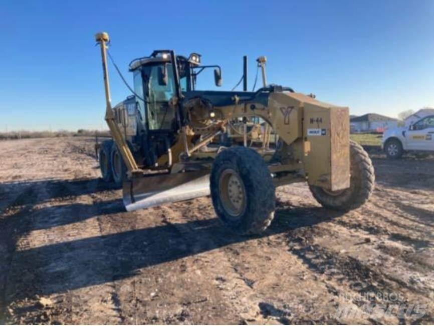CAT 140M2 Greideriai