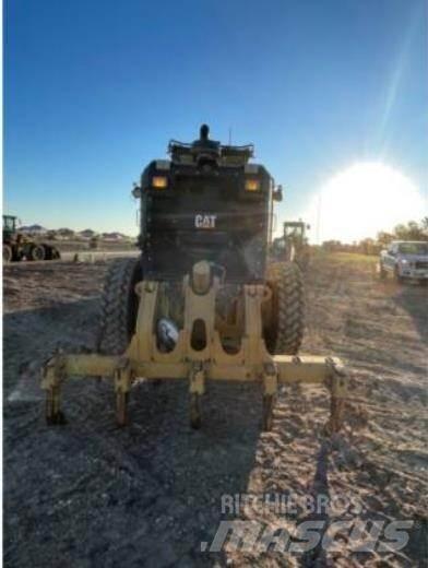 CAT 140M2 Greideriai