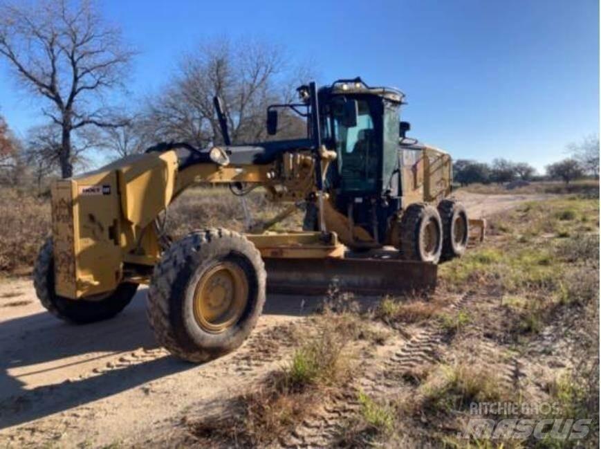 CAT 140M2 Greideriai