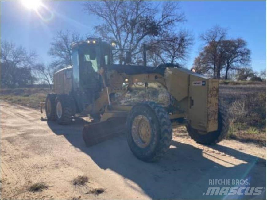 CAT 140M2 Greideriai