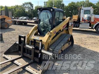 CAT 279D3 Krautuvai su šoniniu pasukimu