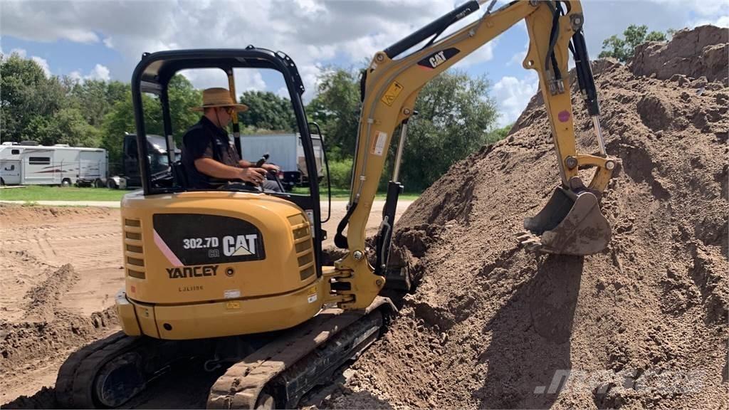 CAT 302.7D CR Mini ekskavatoriai < 7 t