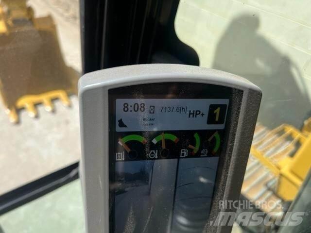CAT 313FL Vikšriniai ekskavatoriai