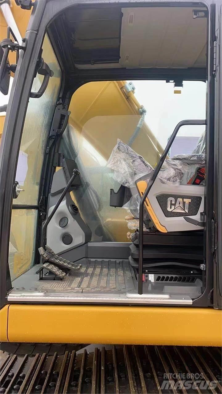 CAT 320 Vikšriniai ekskavatoriai